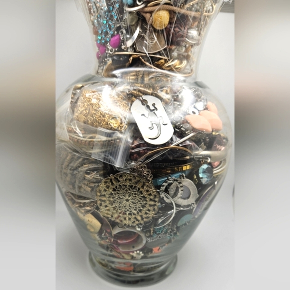 HUGE 9+ Pounds Mixed Mostly Craft Jewelry Jar Harvest Vintage Modern